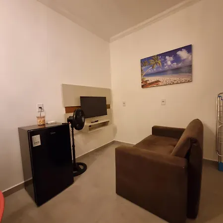 Flat Praia Dourada 2-3